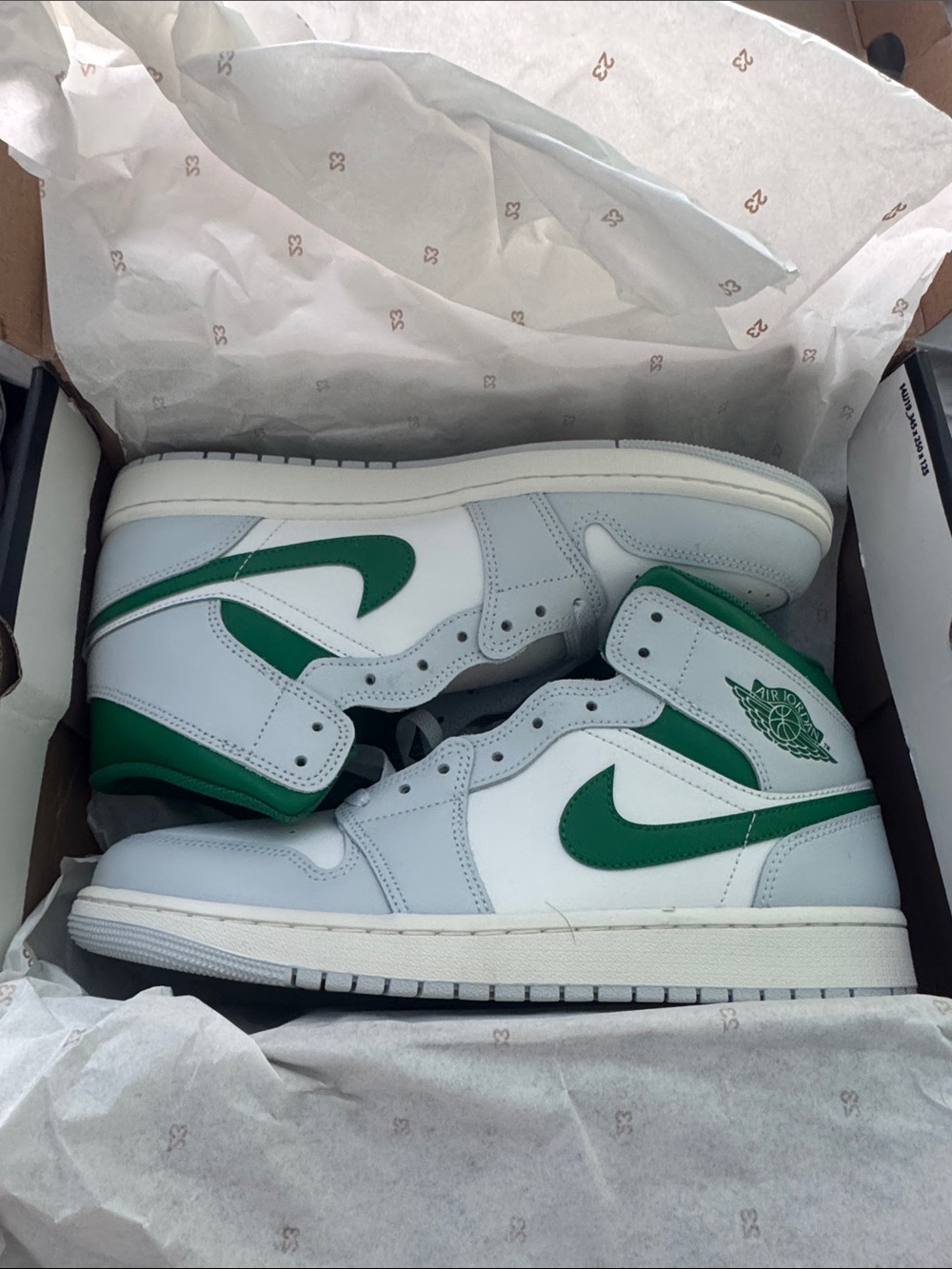Nike Air Jordan 1 Mid Summit White/Pine Green Box Label